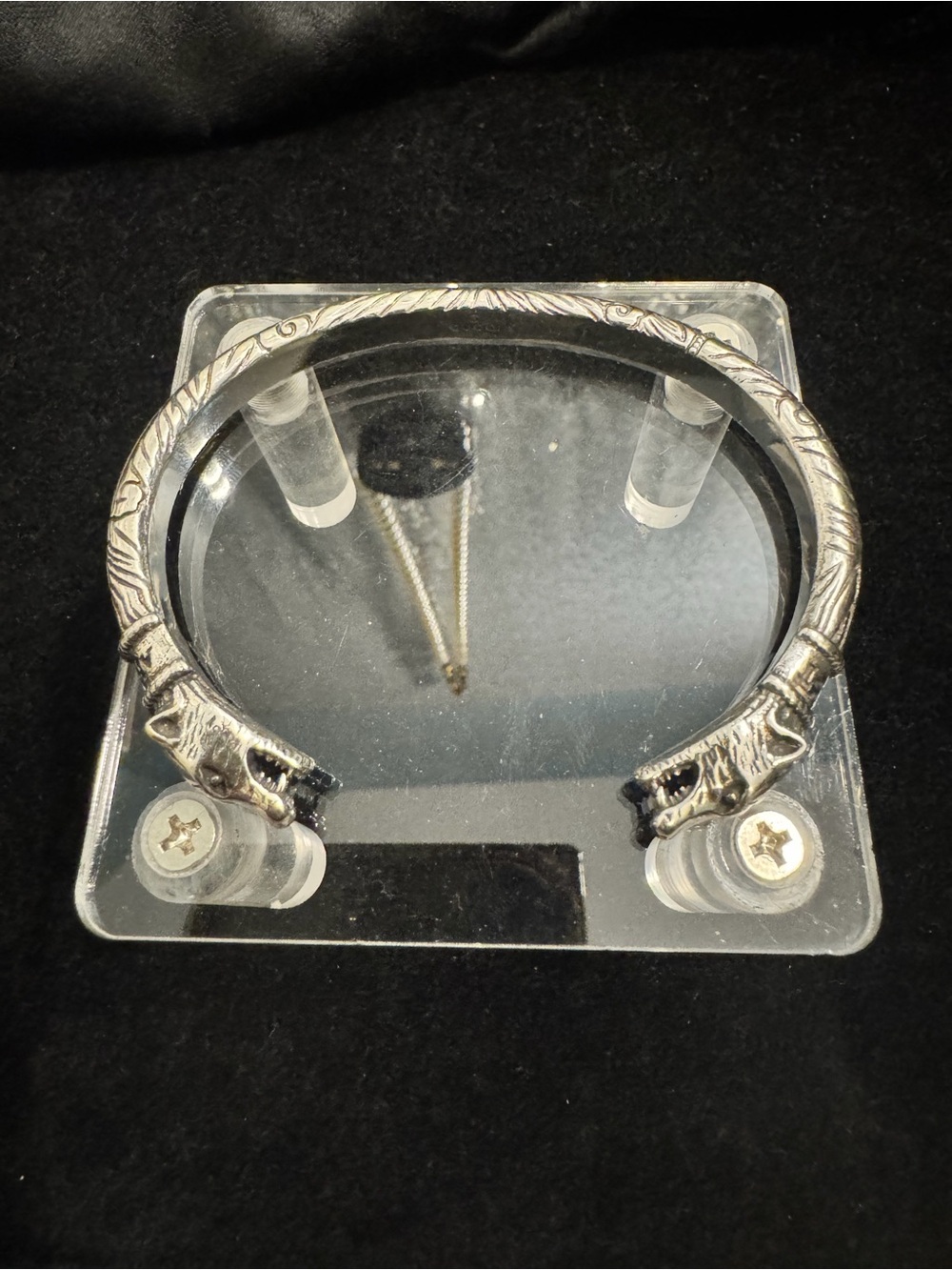 Gucci Anger Forest AG925 Silver Wolf Head Cuff Bracelet